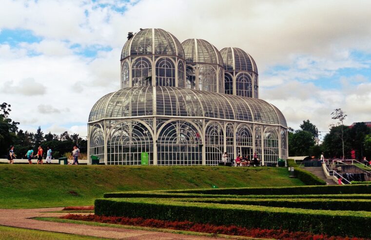 Curitiba, a cidade dos parques e da gastronomia