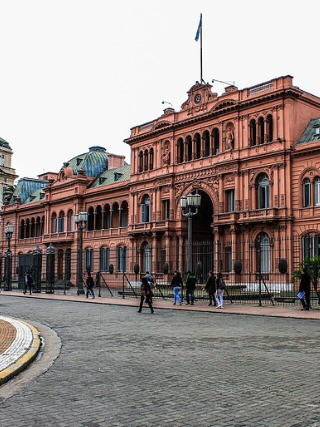 BUENOS AIRES: A CIDADE DA CULTURA, HISTÓRIA E GASTRONOMIA
